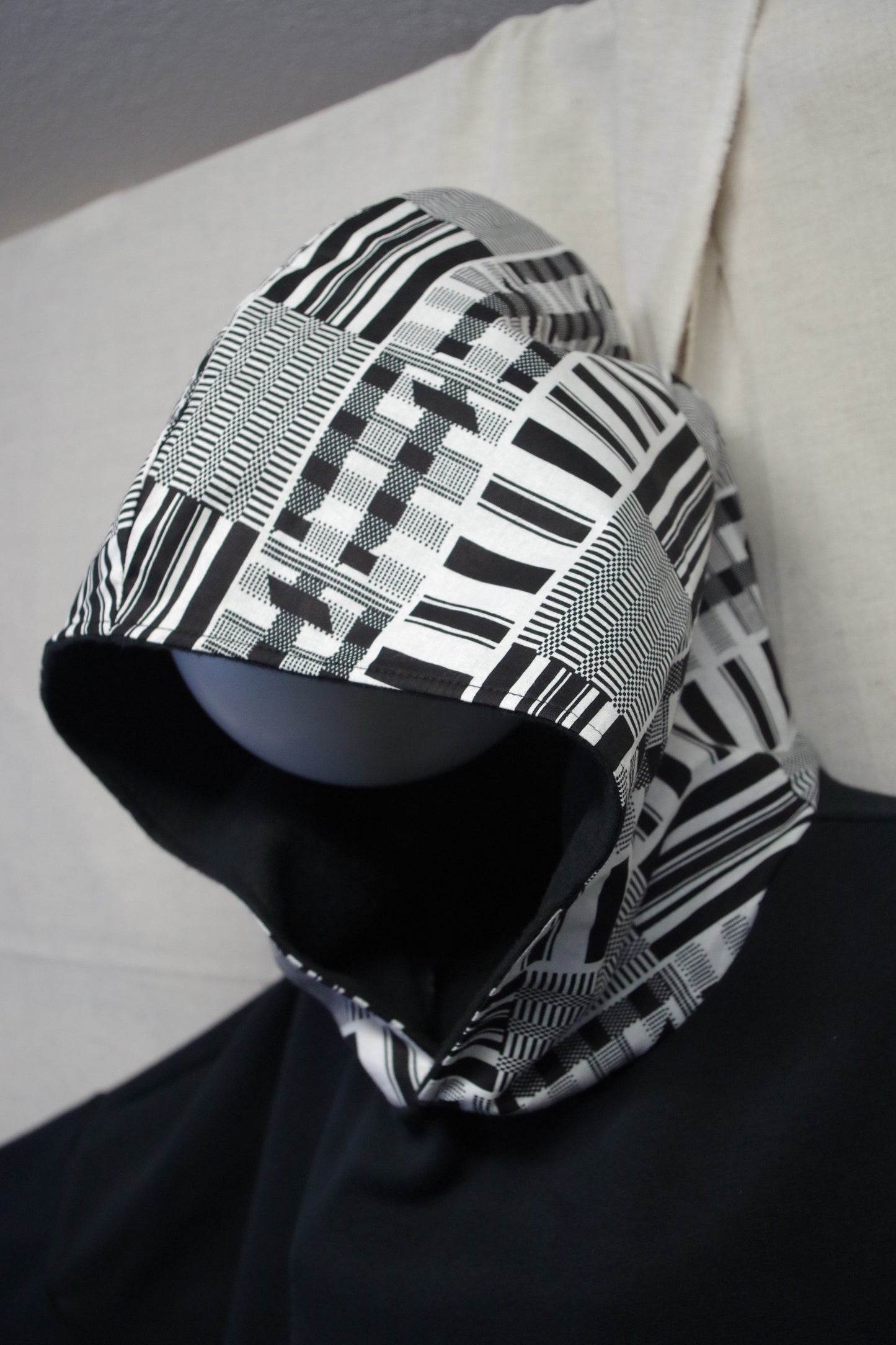 XL Black and White Long Hoodie- Heavy Sweatshirt Cotton