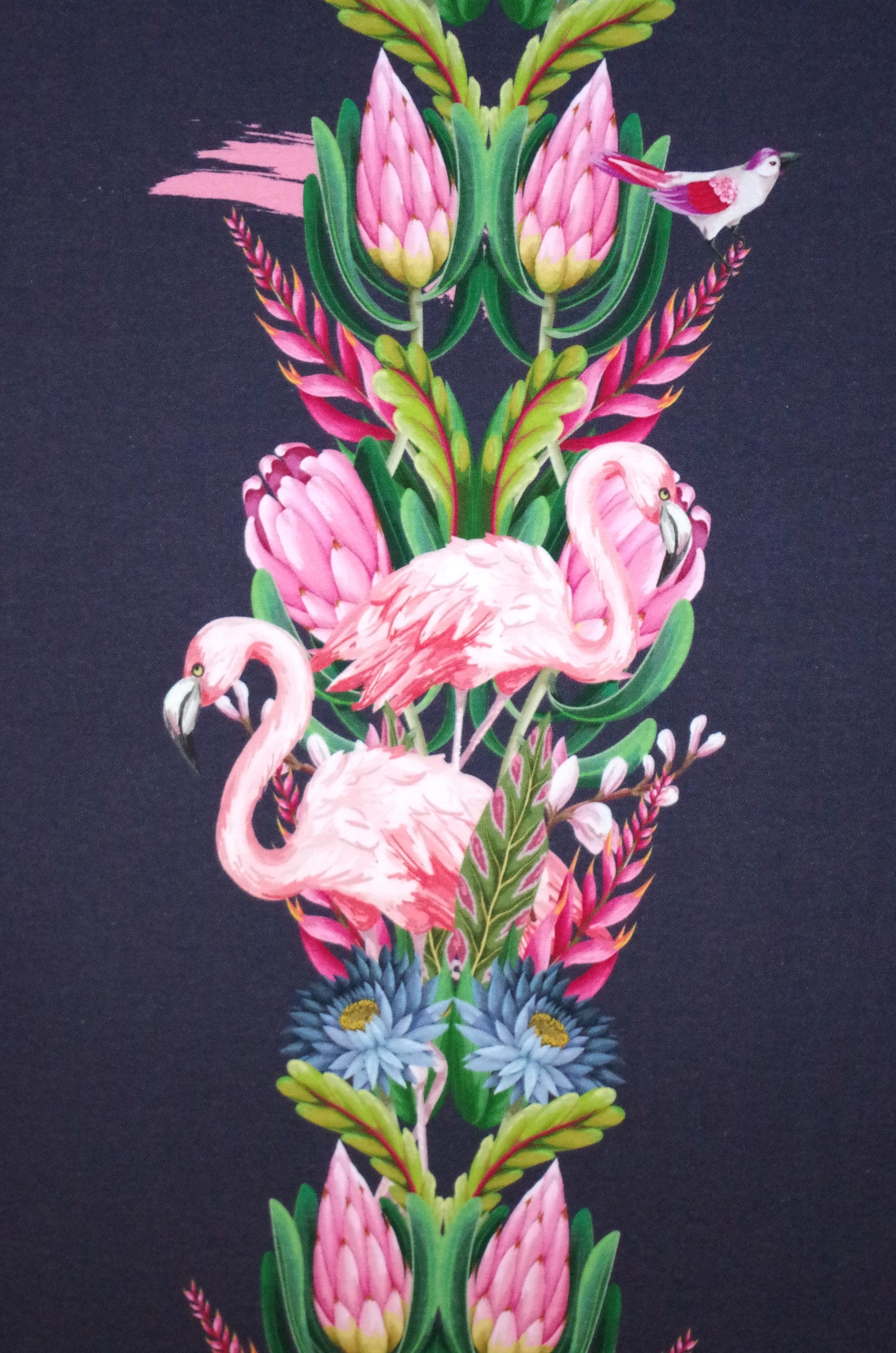 Panneau en tissu Stenzo 100 % coton Oeko-Tex - Flamant rose sur bleu marine - 152 x 119 cm