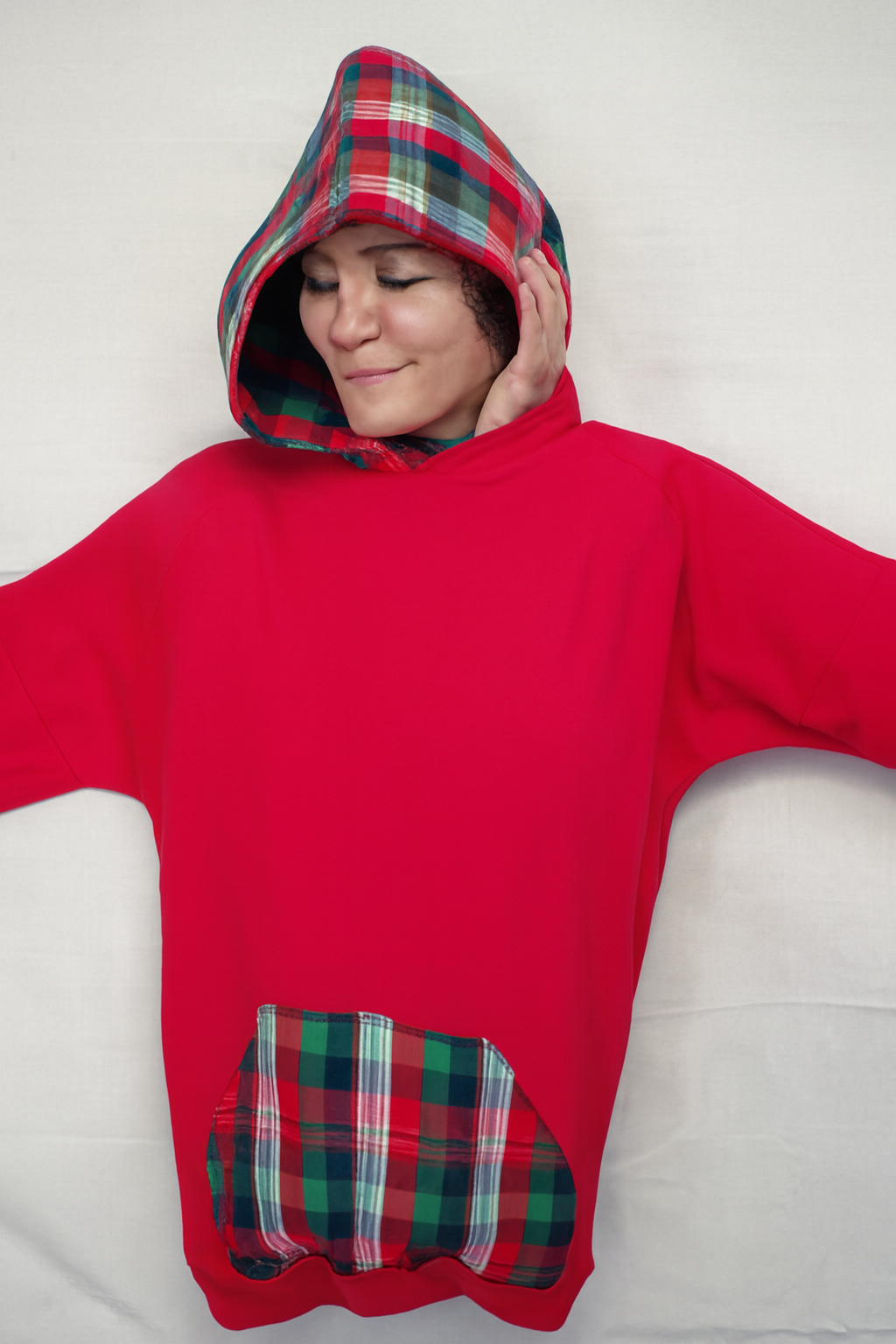 XL Red Plaid Long Hoodie - Heavy Sweatshirt Cotton